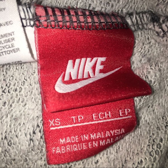 Nike hoodie - Picture 2 of 2